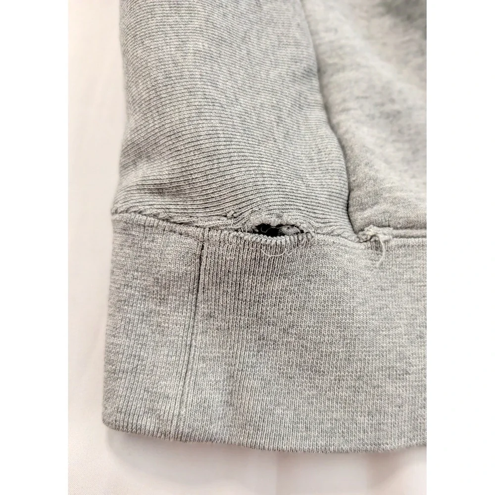 Nike SB Sweatshirt Gray Spell Out Pullover Skateboarding Men's Large L *READ*